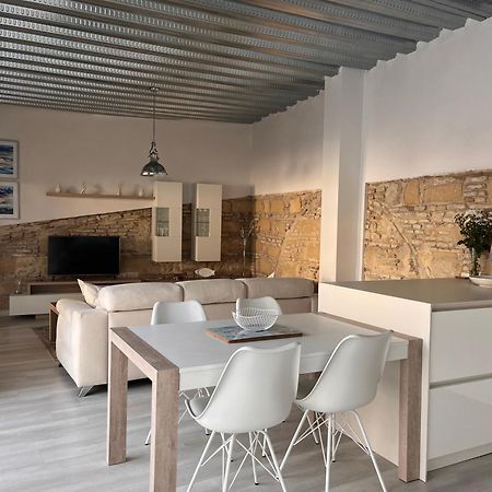 Casa Nuna Modern Loft With Private Garden Terrace Jerez de la Frontera Ngoại thất bức ảnh